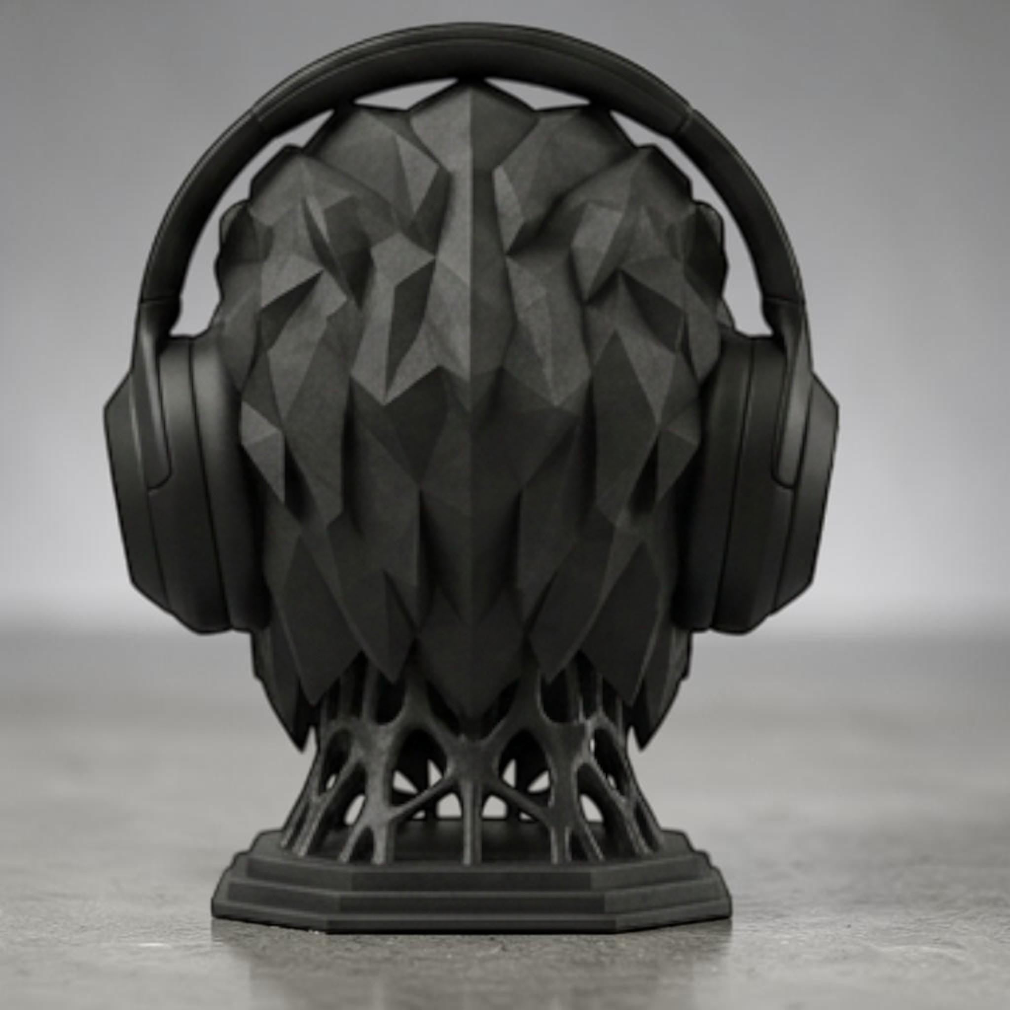 Majestic Lion Headphone Stand – 3D Printed Bold Gaming Desk Art
