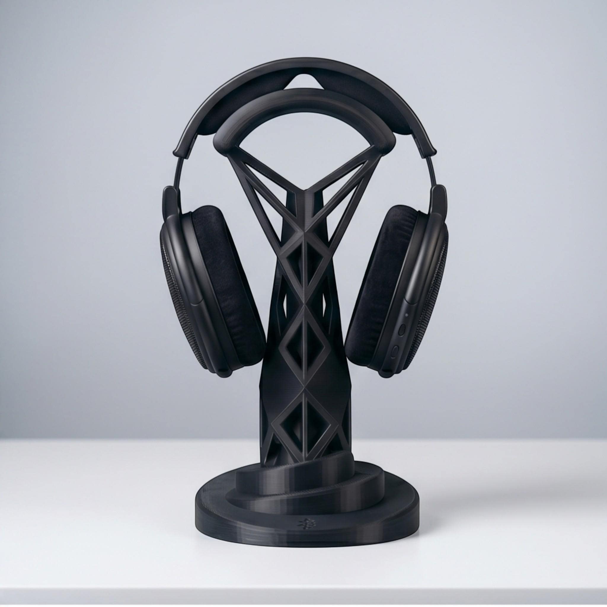 Geometric Headphone Stand – 3D Printed Black Gaming Desk Organizer