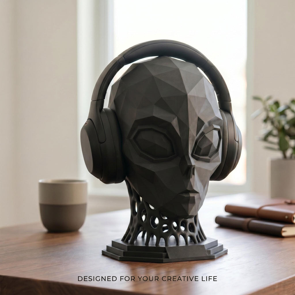 Alien Headphone Stand – Matte Black Extraterrestrial Desk Sculpture