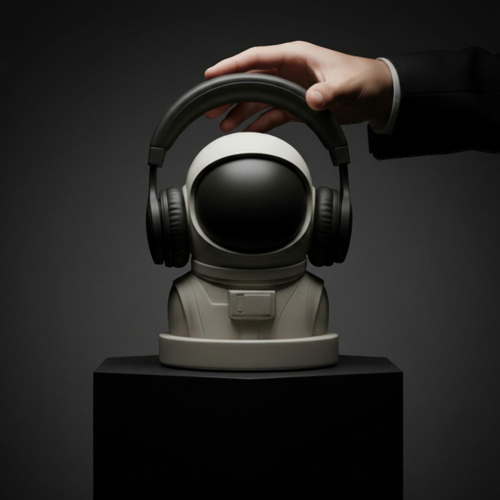 Astronaut Headphone Stand – 3D Printed Space Desk Decor & Headset Holder