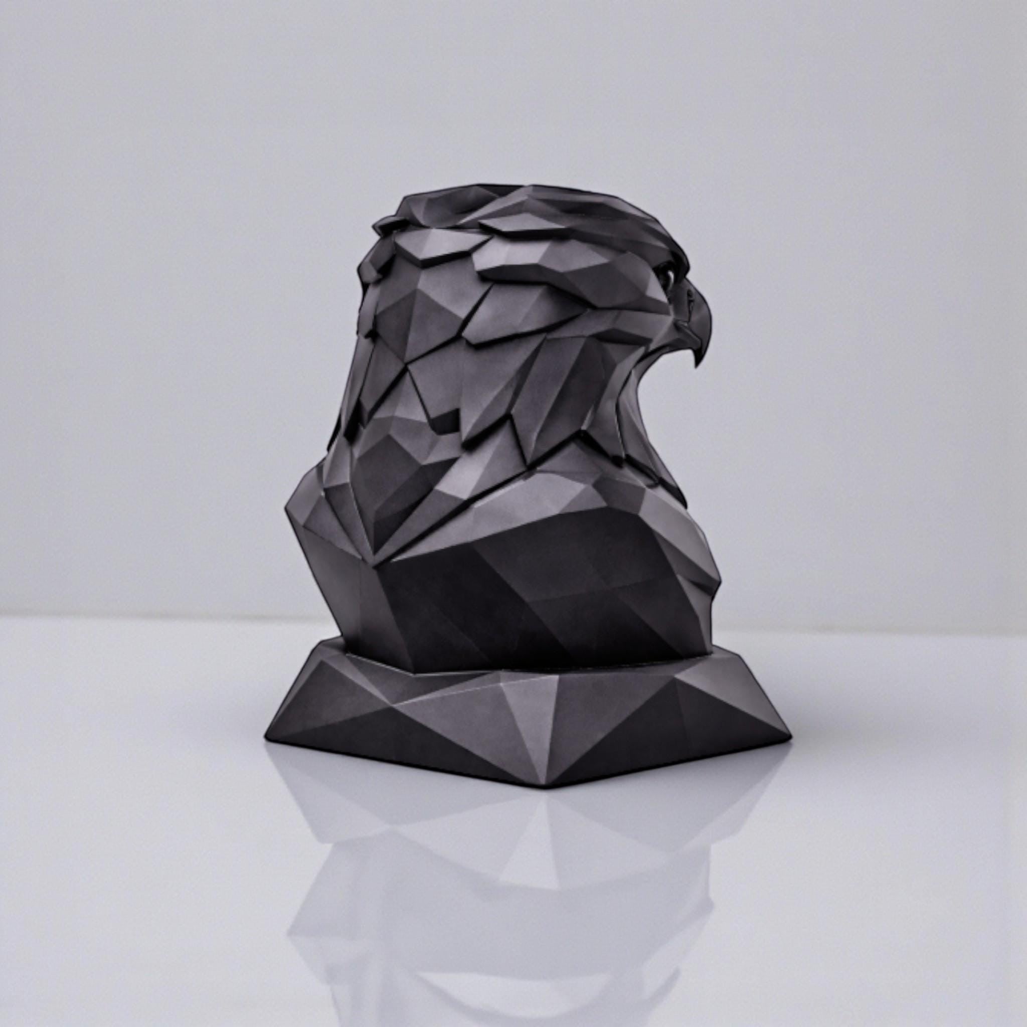 Eagle Headphone Stand – 3D Printed Geometric Low-Poly Gaming Desk Holder