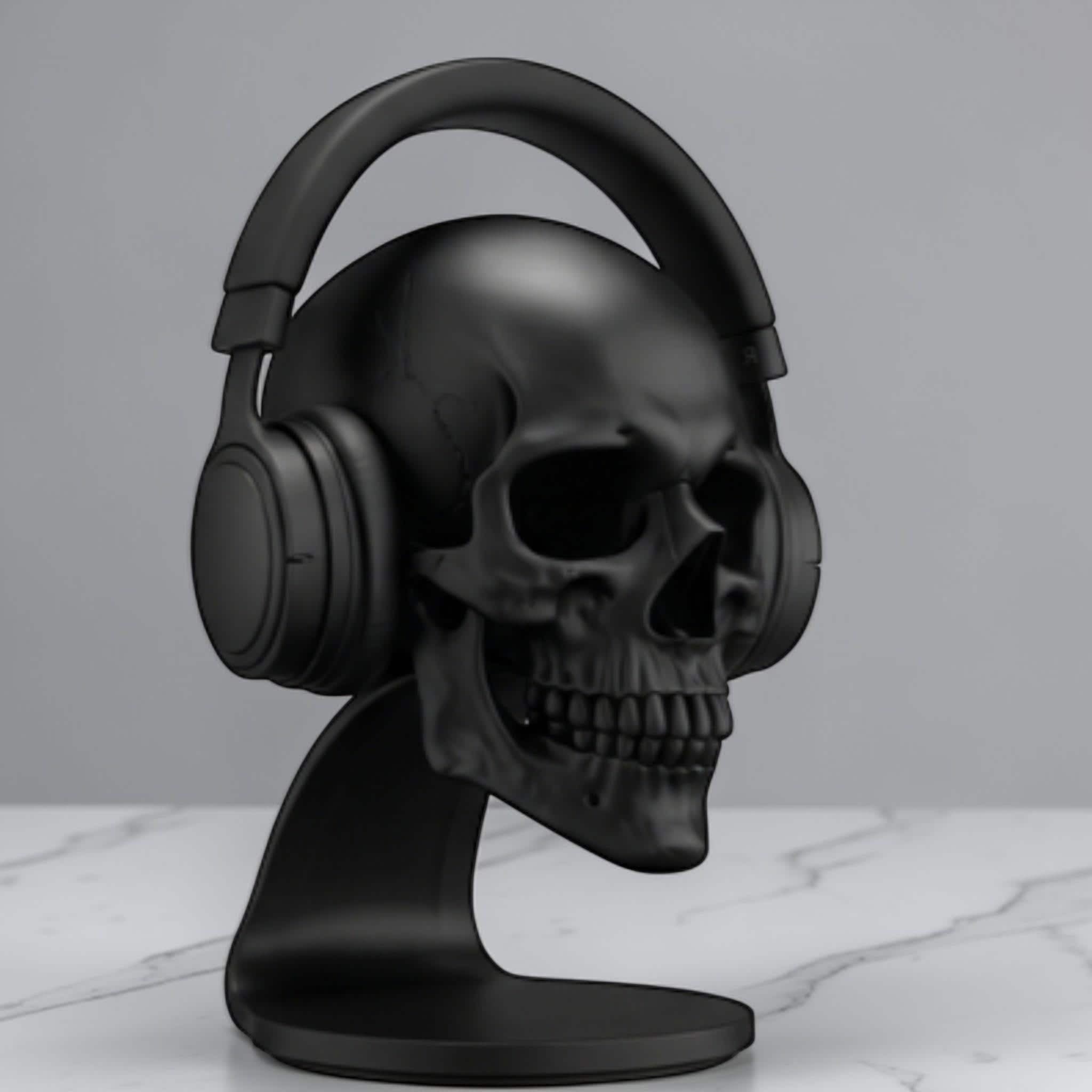 Skull Headset Stand – Anatomical Gaming Desktop Organizer & Gothic Room Decor
