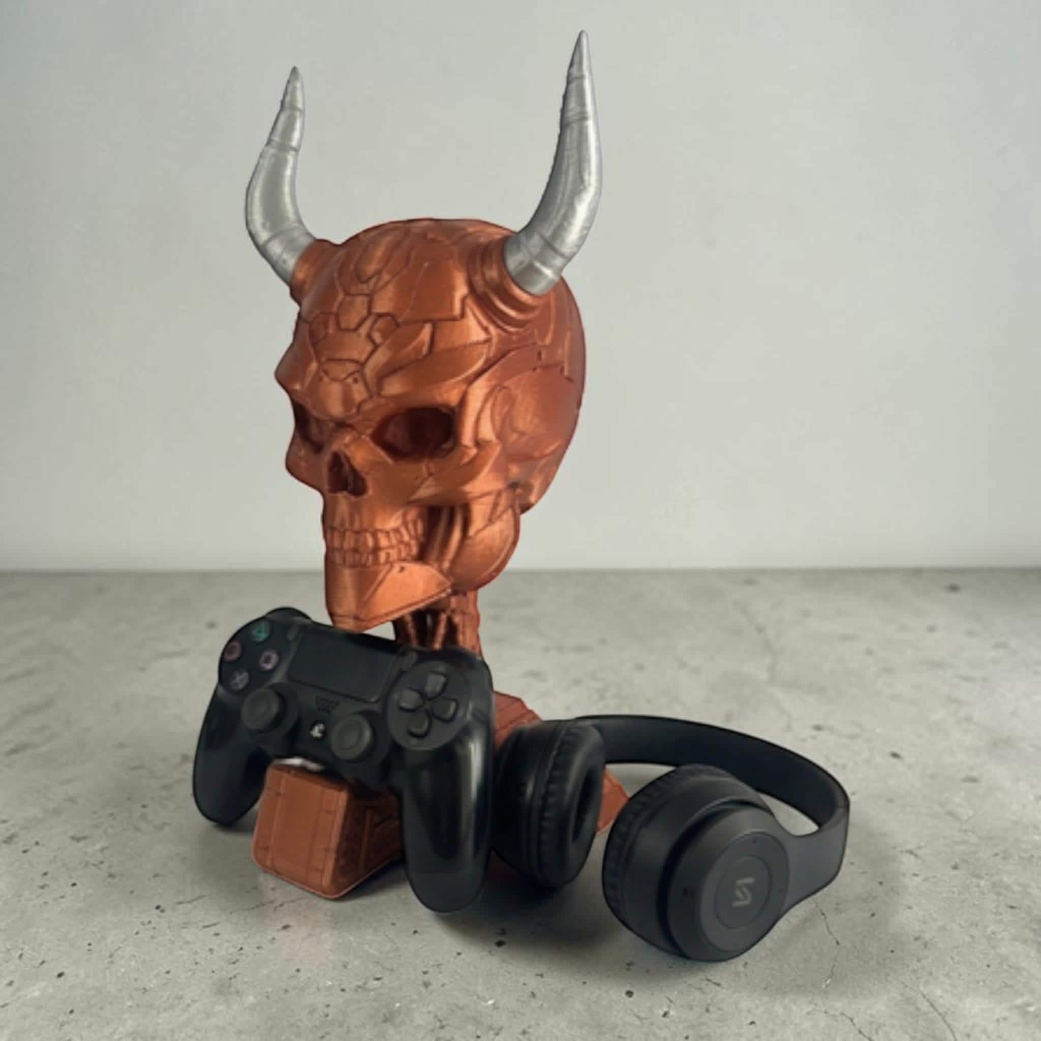 Cyber Skull Headset & Controller Stand – 3D Printed Cyberpunk Desk Decor