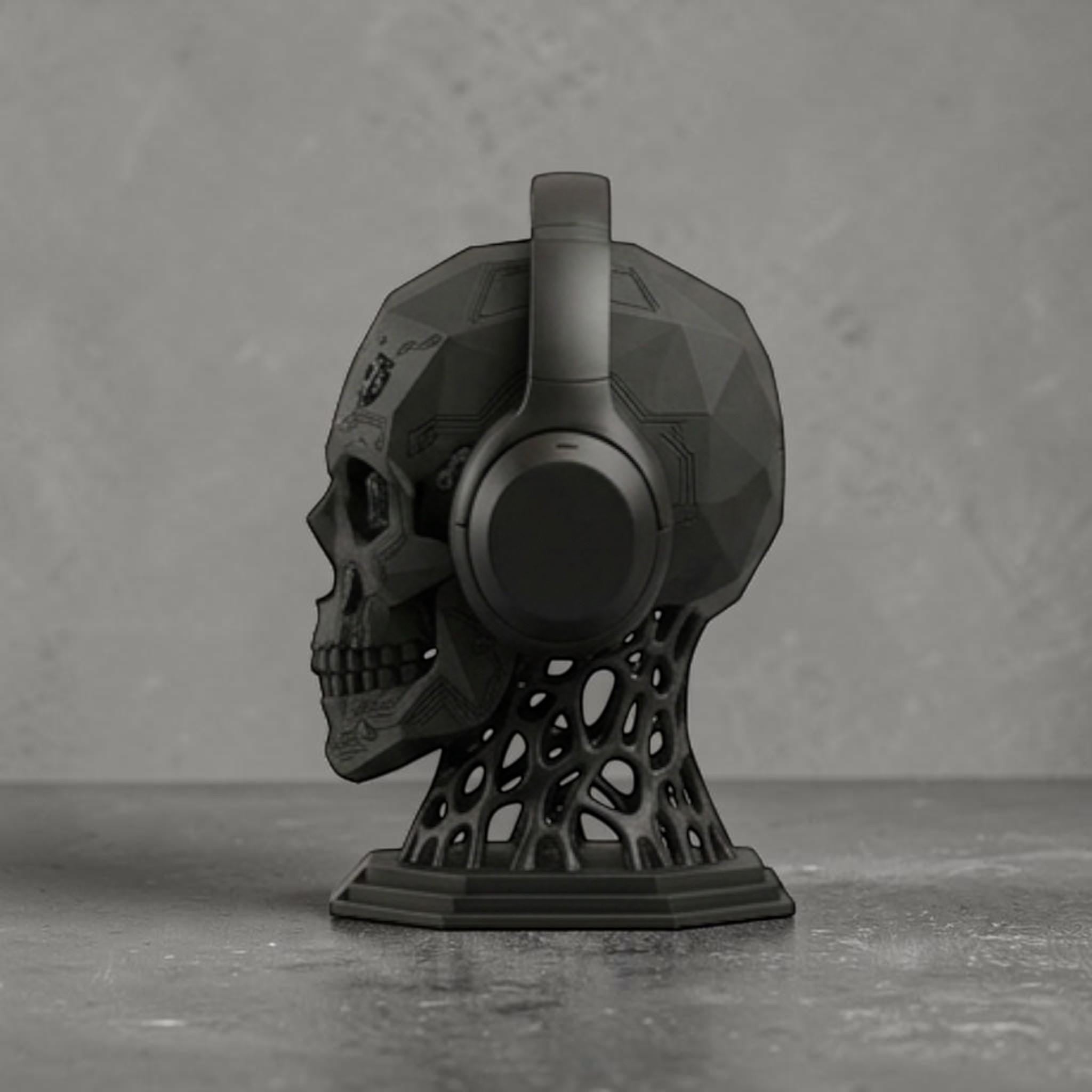 Happy3dWorld matte black mechanical skull headphone stand with cybernetic design for gaming and studio setups