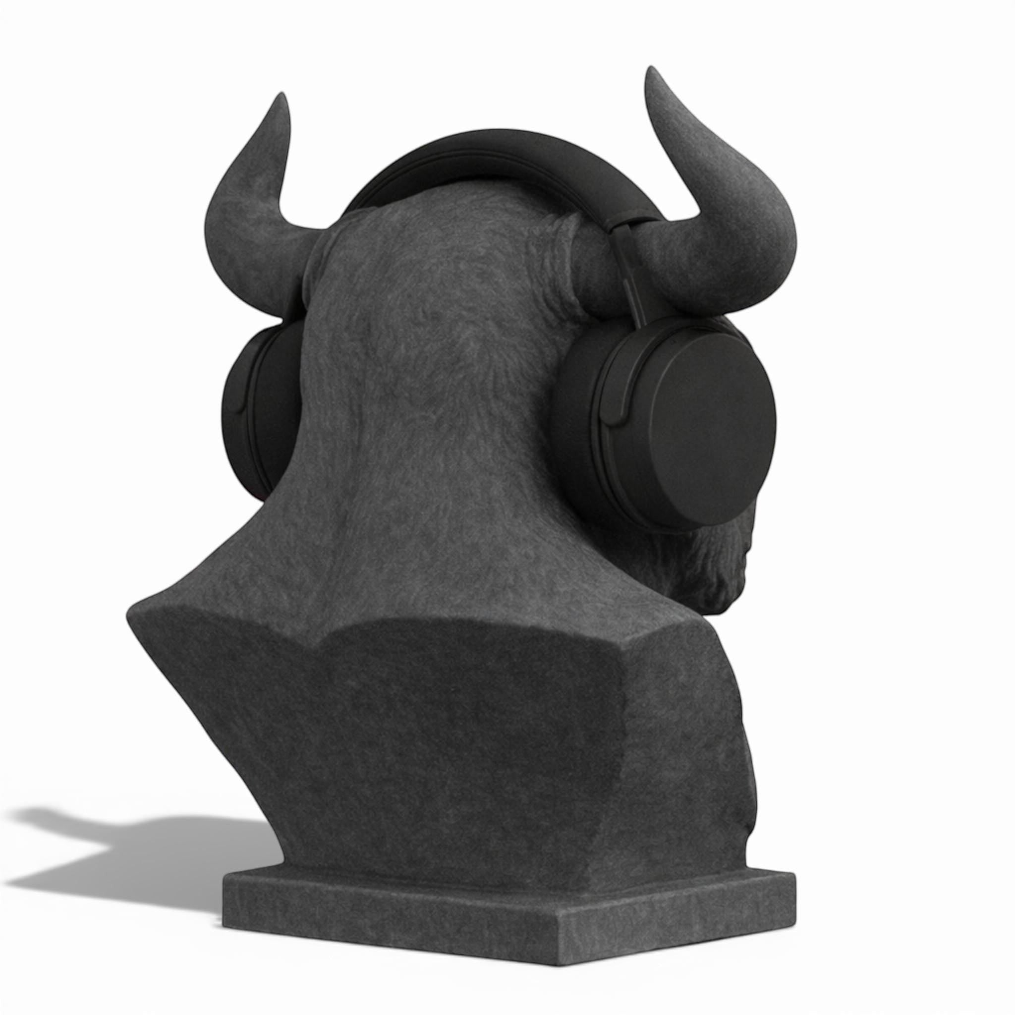 Minotaur Bust Headphone Stand – Horned Headset Holder for Mythology & Gaming Desks